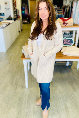 The Q2 Long Ribbed Hooded Cardigan Sweater with Pockets - Cream