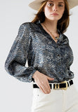 The Q2 Chiffon Blouse - Gray